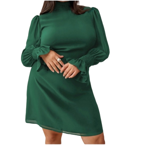 Reformation Dresses & Skirts - Reformation Archie Long Sleeve Mini Dress Emerald Green